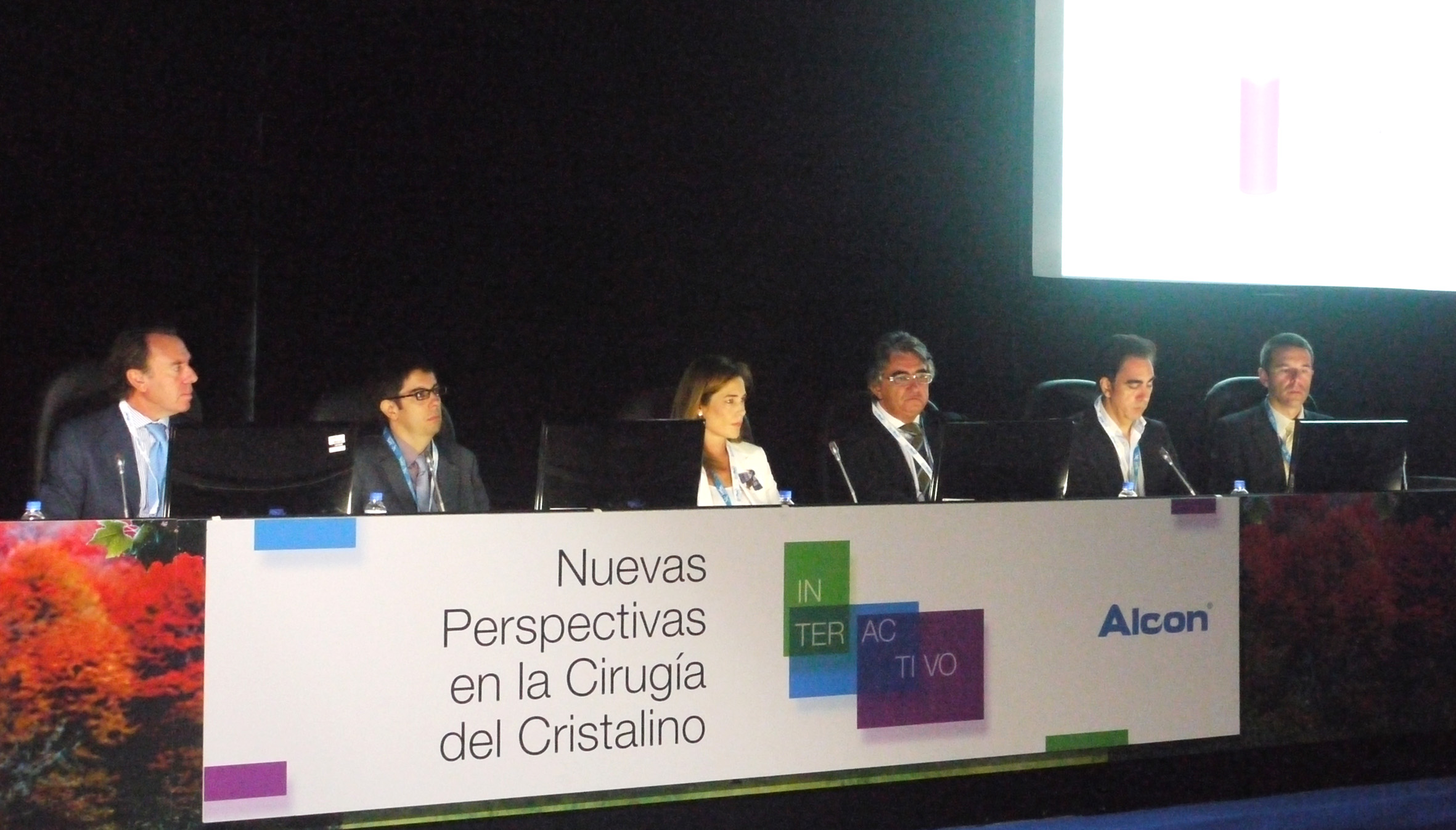 El Dr Humberto Carreras en el congreso nacional de oftalmología celebrado en Oviedo