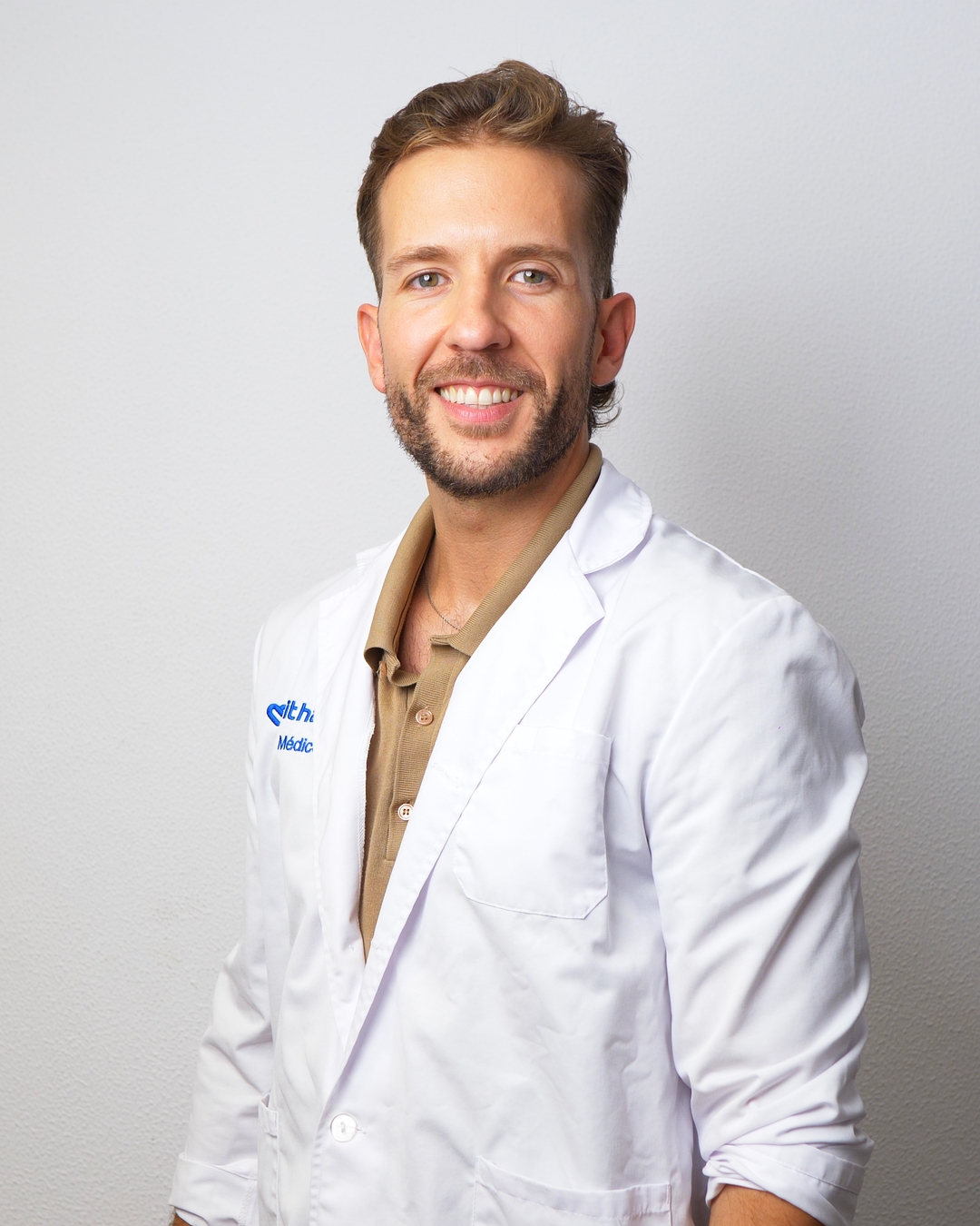 Dr. Roi Ogando González
